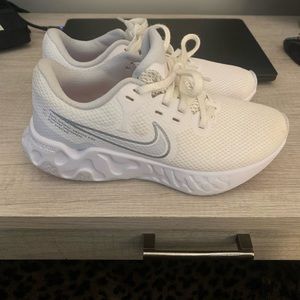Nike Renew